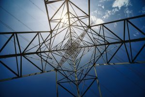Promote China’s energy conservation and carbon reduction efforts by cost constraint and price transmission mechanisms